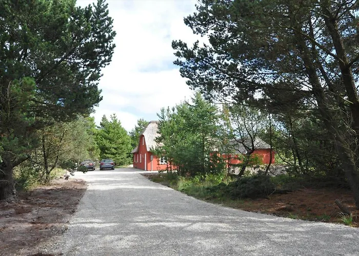 Дом отдыха 10146-ulfborg-ohusevej-22 *